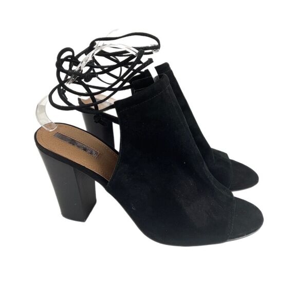 Tahari Women 10 Black Suede Leather Peep Toe Mules Strap Block Heel MEG - Picture 1 of 9